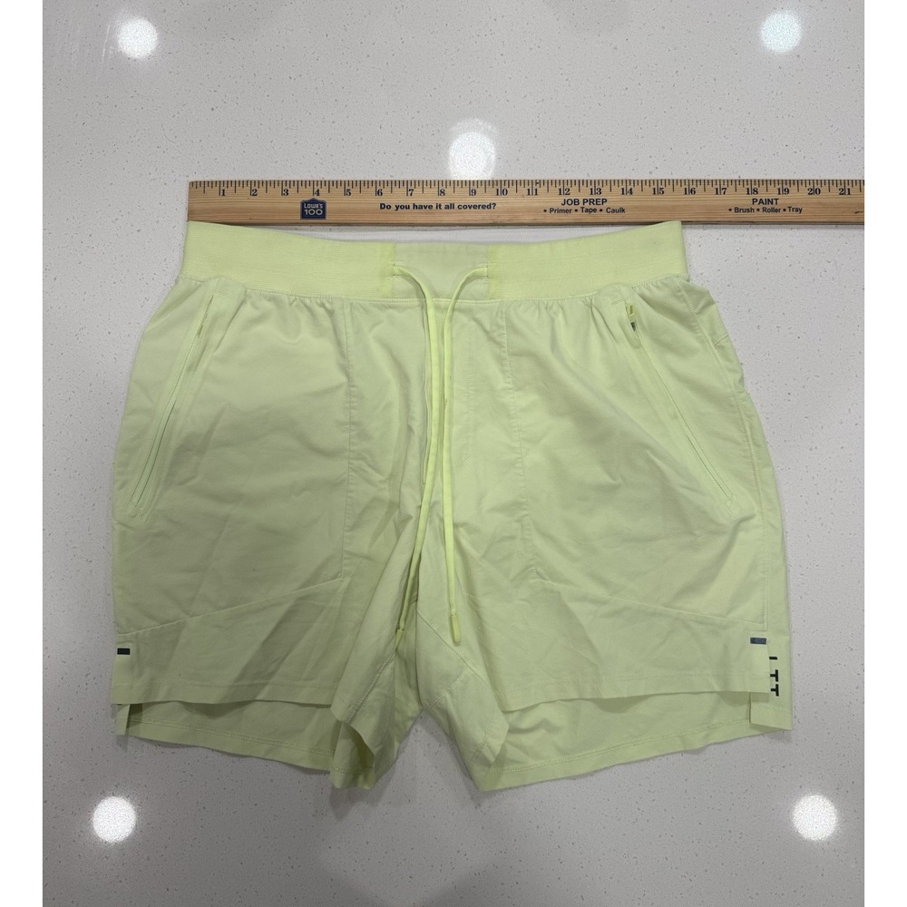 Lululemon License To Train Linerless Short 5" Men's Large Faded Zap